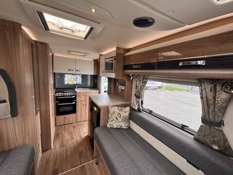 Bessacarr E412 30