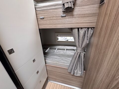 Benimar Tessoro T413 56