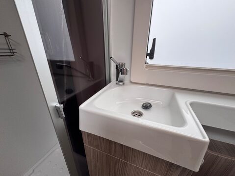 Benimar Tessoro T413 66