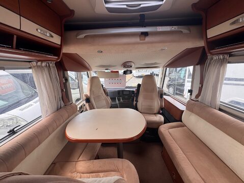 Hymer B544 38
