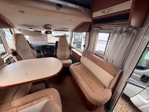 Hymer B544 39
