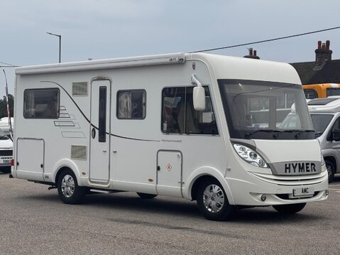 Hymer B544 8