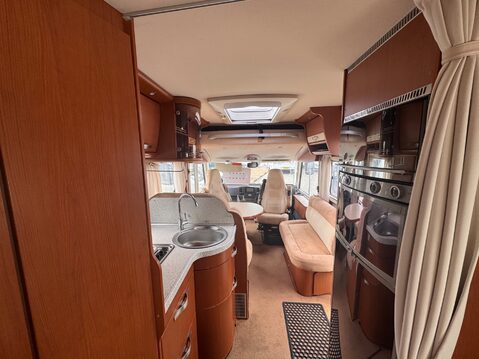 Hymer B544 30