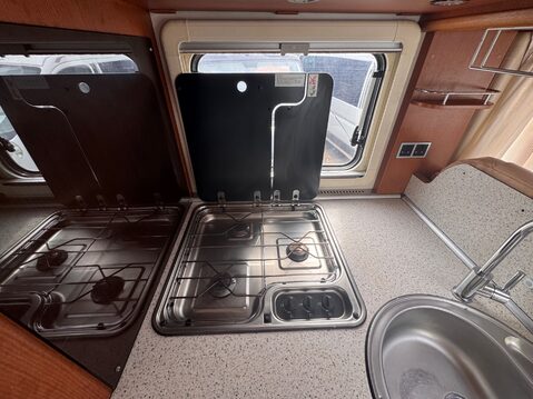 Hymer B544 22