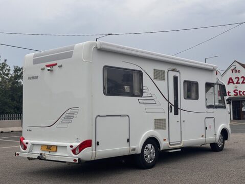 Hymer B544 12