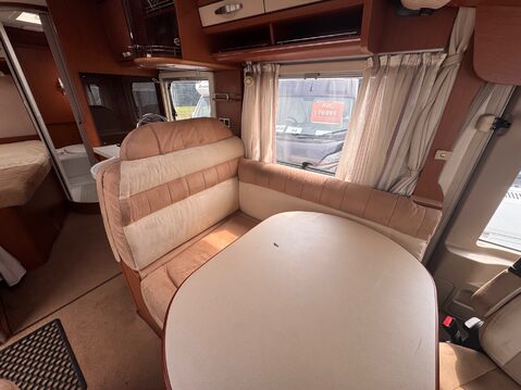 Hymer B544 16