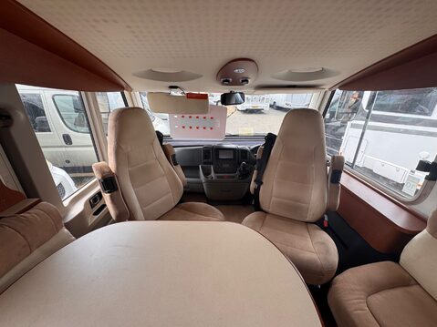 Hymer B544 42