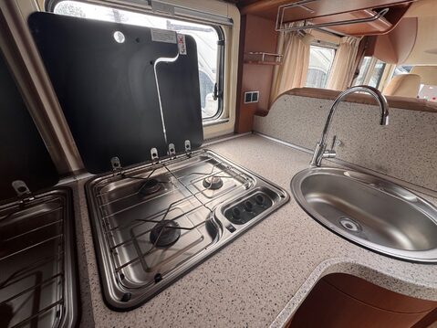 Hymer B544 34