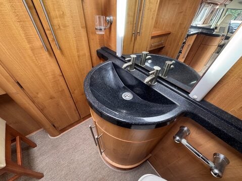 Auto-Trail Grande Frontier 23