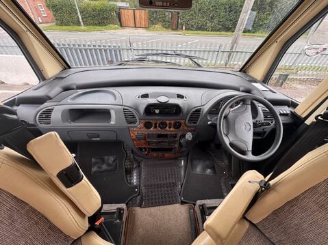 Auto-Trail Grande Frontier 52