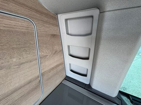 Volkswagen California Coast 24