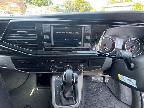 Volkswagen California Coast 32