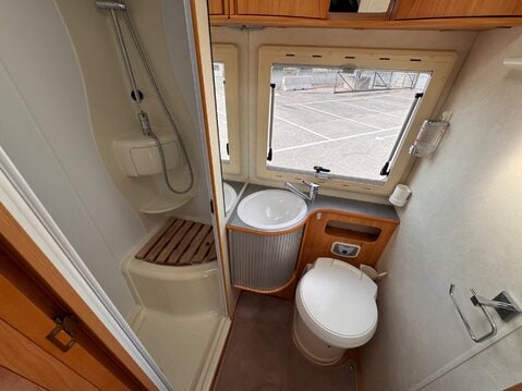 Adria Izola S687 SPG 29