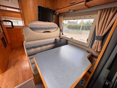 Adria Izola S687 SPG 2