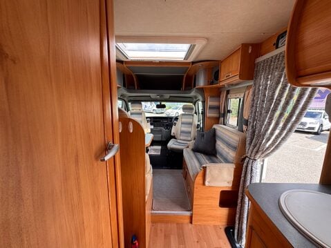 Adria Izola S687 SPG 28