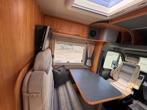 Adria Izola S687 SPG 37