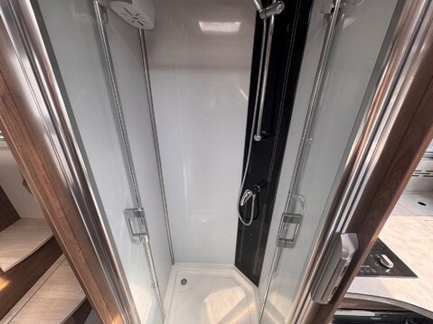 Frankia F Line i740 59