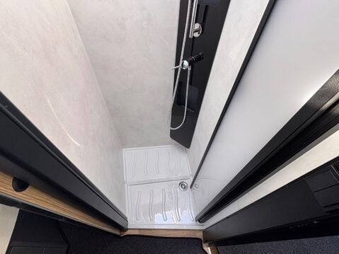 Pilote G740FC Evidence 2025 MODEL 49