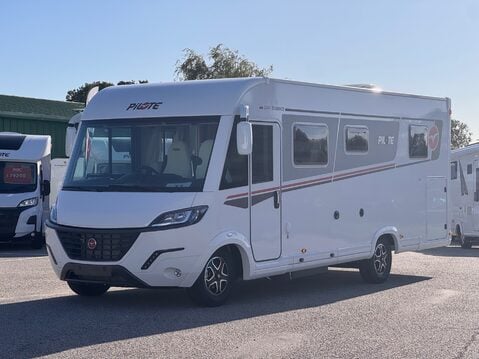 Pilote G740FC Evidence 2025 MODEL 1