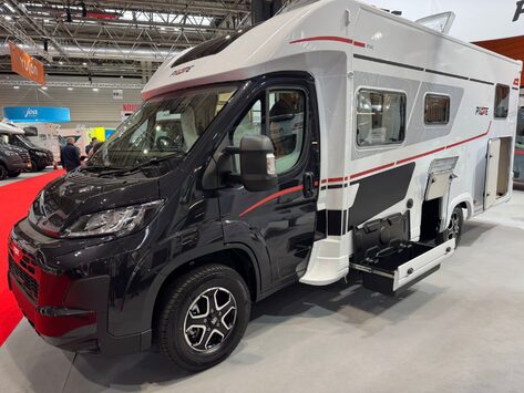 Pilote P740FGJ Evidence 2026 MODEL SHOW VAN