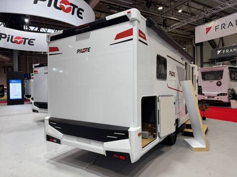 Pilote P740FC Evidence 2026 MODEL - SHOW PRICE THIS WEEK ONLY 5