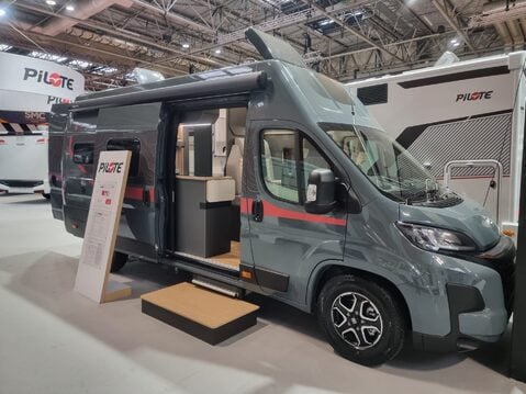 Pilote V633M Evidence 2026 MODEL - SHOW PRICE THIS WEEK ONLY 1