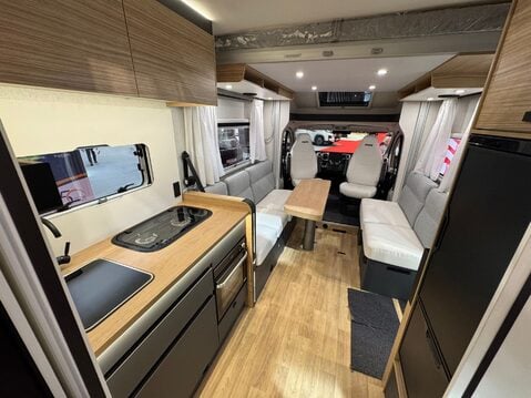 Pilote P690D Evidence 2026 MODEL - SHOW PRICE THIS WEEK ONLY 9