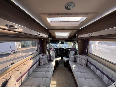 Autosleeper Bourton 35