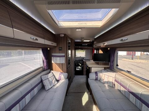 Autosleeper Bourton 12