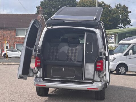 Volkswagen Transporter 12
