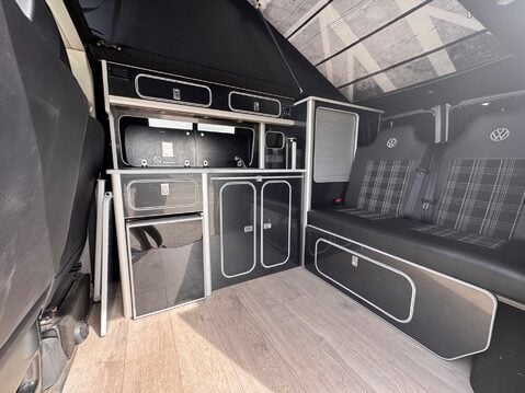 Volkswagen Transporter 25