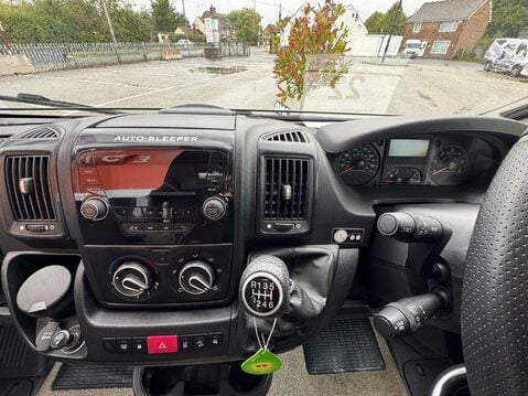 Auto-Sleepers Corinium RB 23