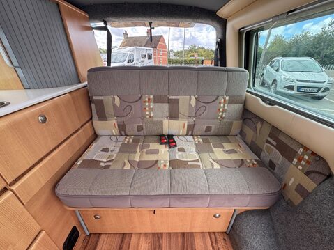 Auto-Sleepers Trident 32
