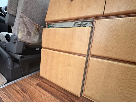 Auto-Sleepers Trident 39