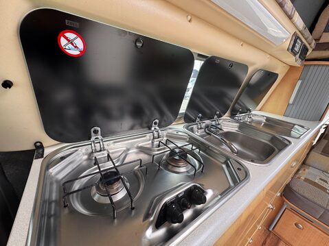 Auto-Sleepers Trident 43