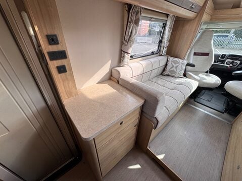 Elddis Prestige 115 32