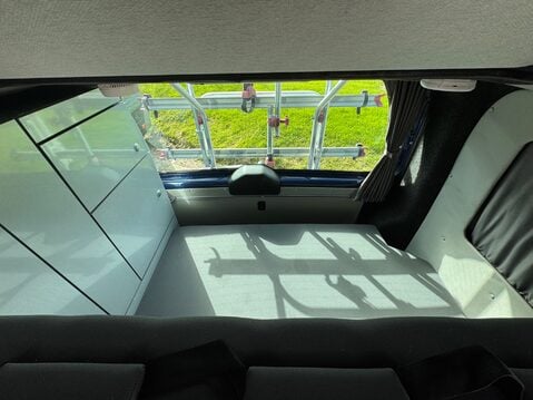 Volkswagen Transporter 25