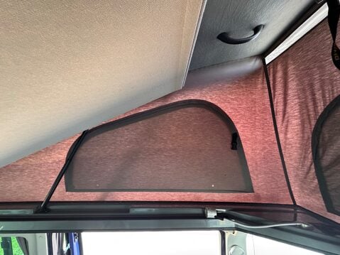 Volkswagen Transporter 17