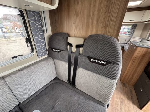 Swift Escape 674 16