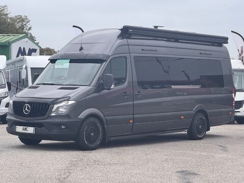 Mercedes-Benz Sprinter 2