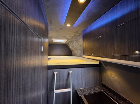 Mercedes-Benz Sprinter 30