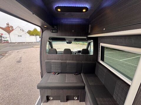 Mercedes-Benz Sprinter 35