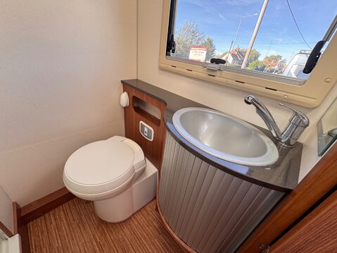 Adria Coral S680 ST AWAITING PREPARATION 22