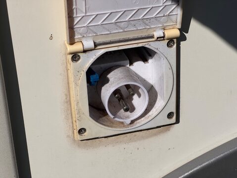 Adria Coral S680 ST AWAITING PREPARATION 8