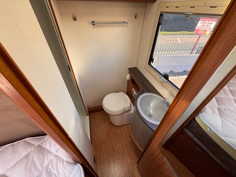 Adria Coral S680 ST AWAITING PREPARATION 20