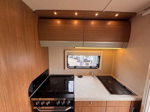 Auto-Trail Imala 615 17