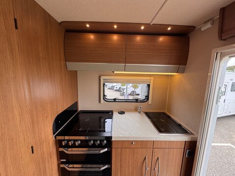 Auto-Trail Imala 615 13