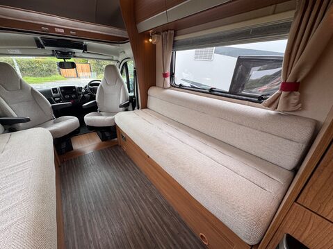 Auto-Trail Imala 615 28
