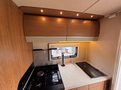 Auto-Trail Imala 615 19