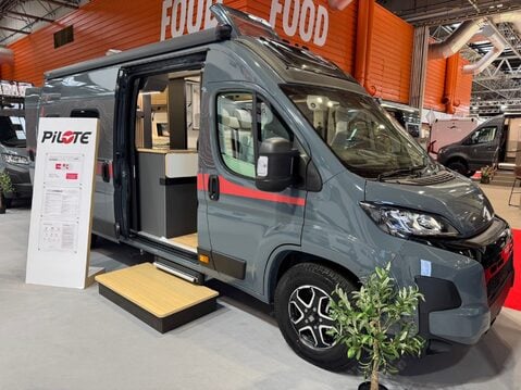 Pilote V630J Evidence 2026 MODEL - SHOW PRICE THIS WEEK ONLY 2